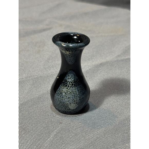 Vintage 2" Mini Handmade Vase Blue Silver Drip Glaze Handmade Collectible - Picture 3 of 8